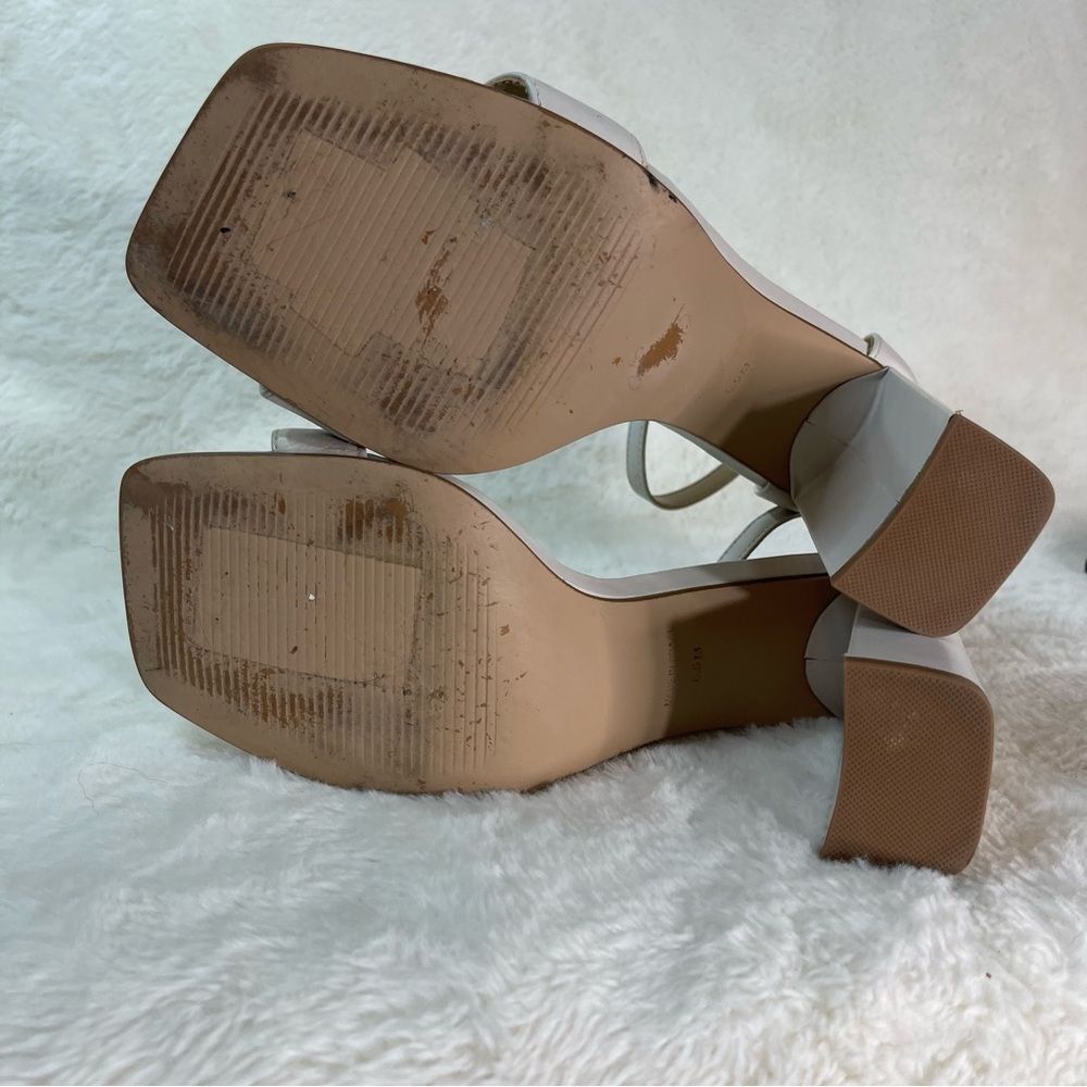 Steve Madden White Block Heel Sandals – Women’s Size 8.5 - Picture 6 of 6